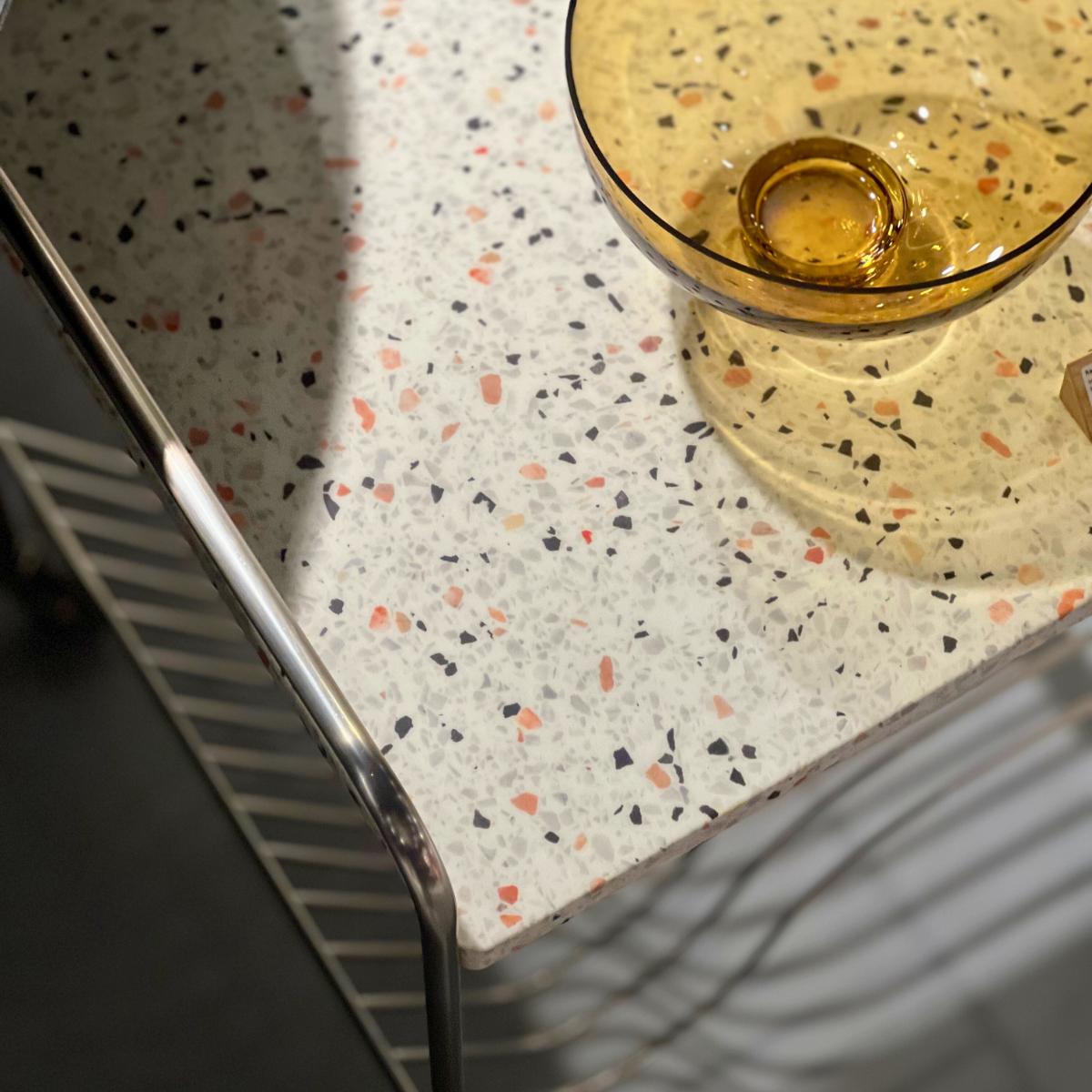 Von Terrazzo bis Glas: Pflege-Guide für deine Lieblingsstücke