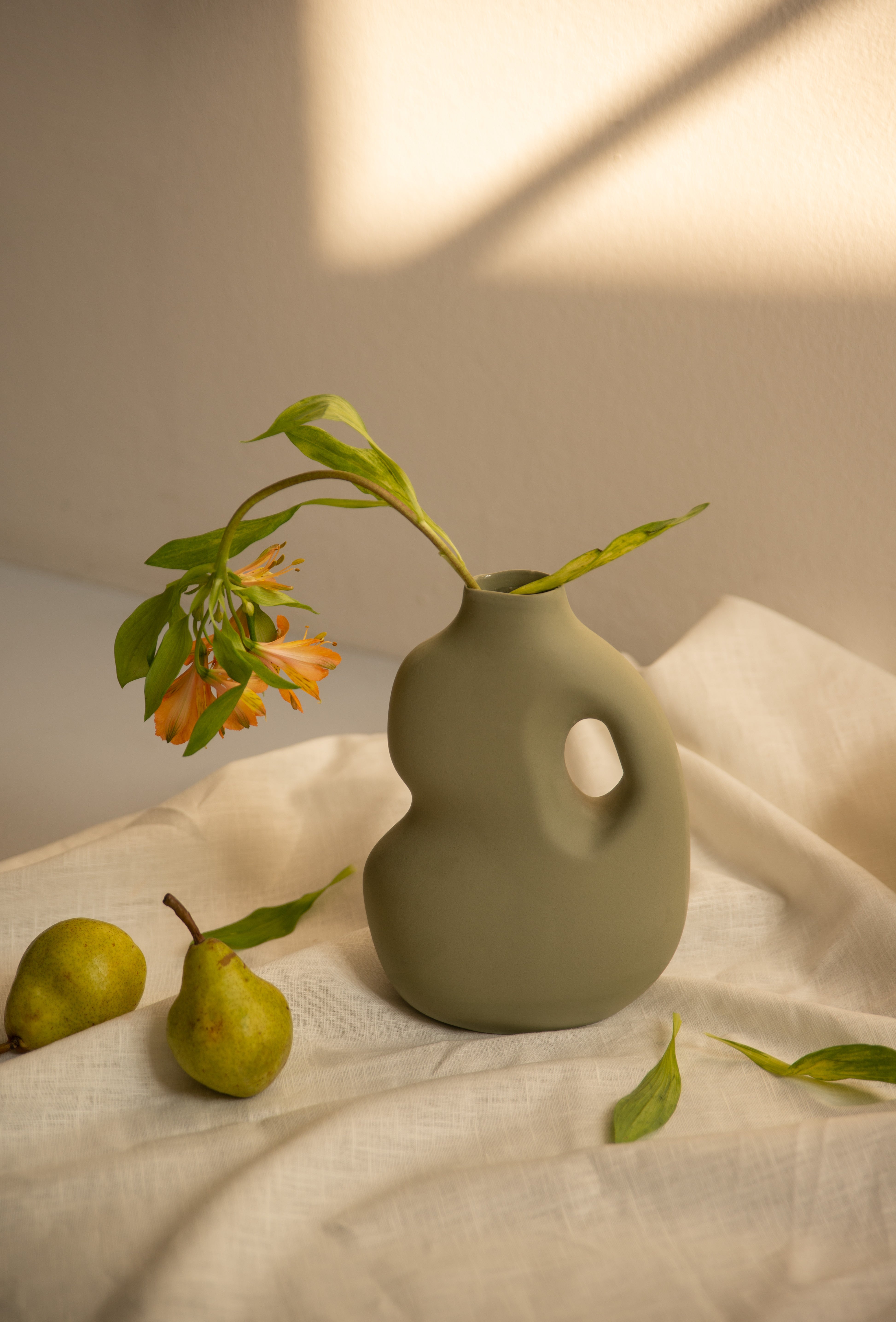 Vase "Aura no2" sage