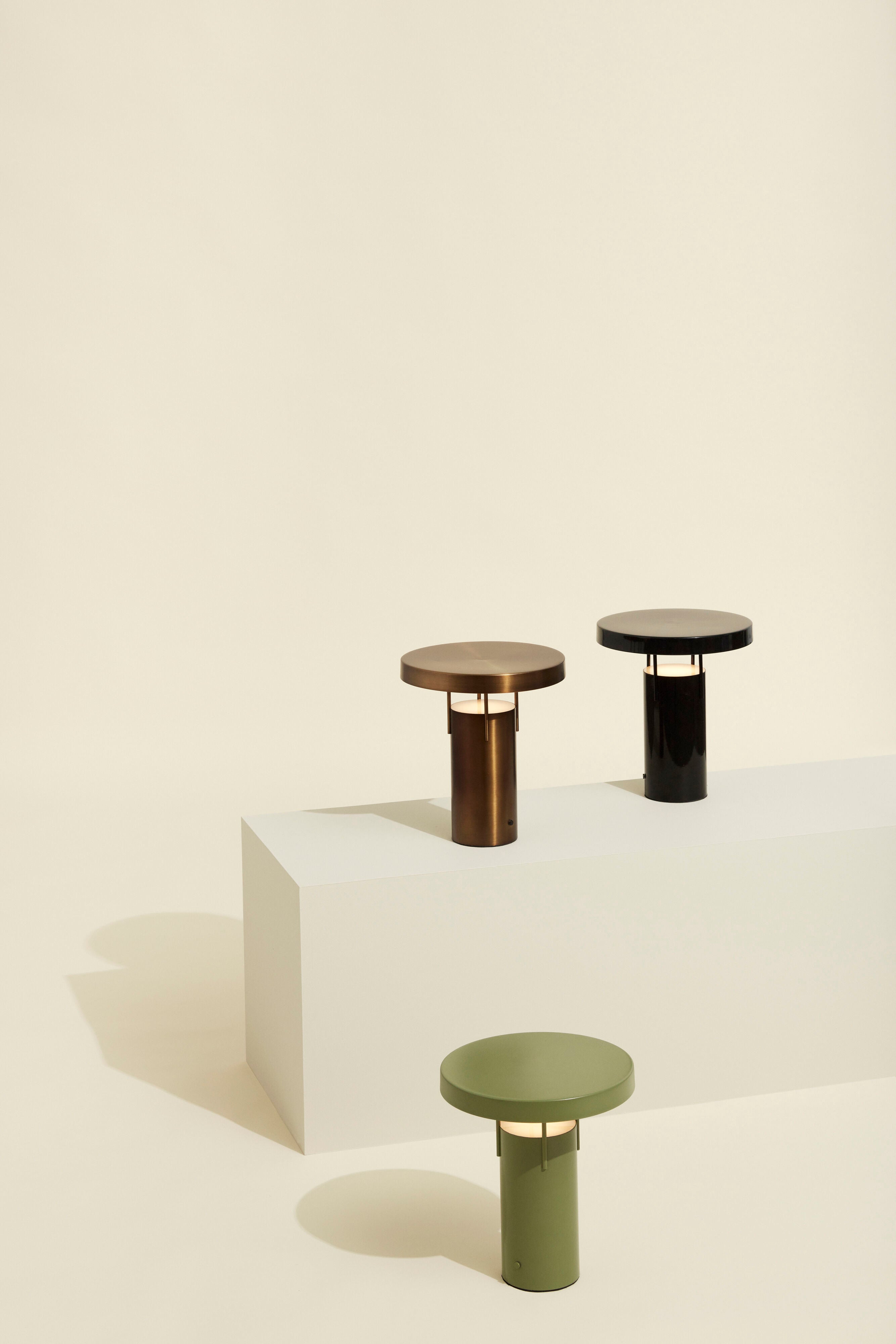 Portable light "BringMe" Black In-/Outdoor