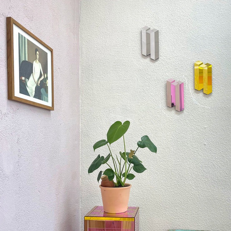 Spiegel "Impossible" Weiß