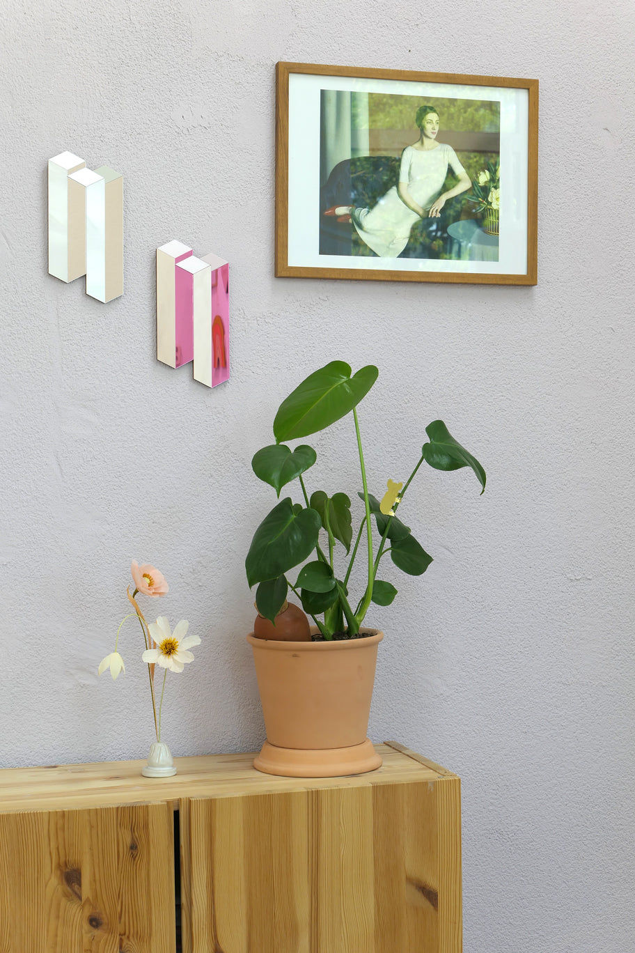 Mirror "Impossible" Pink