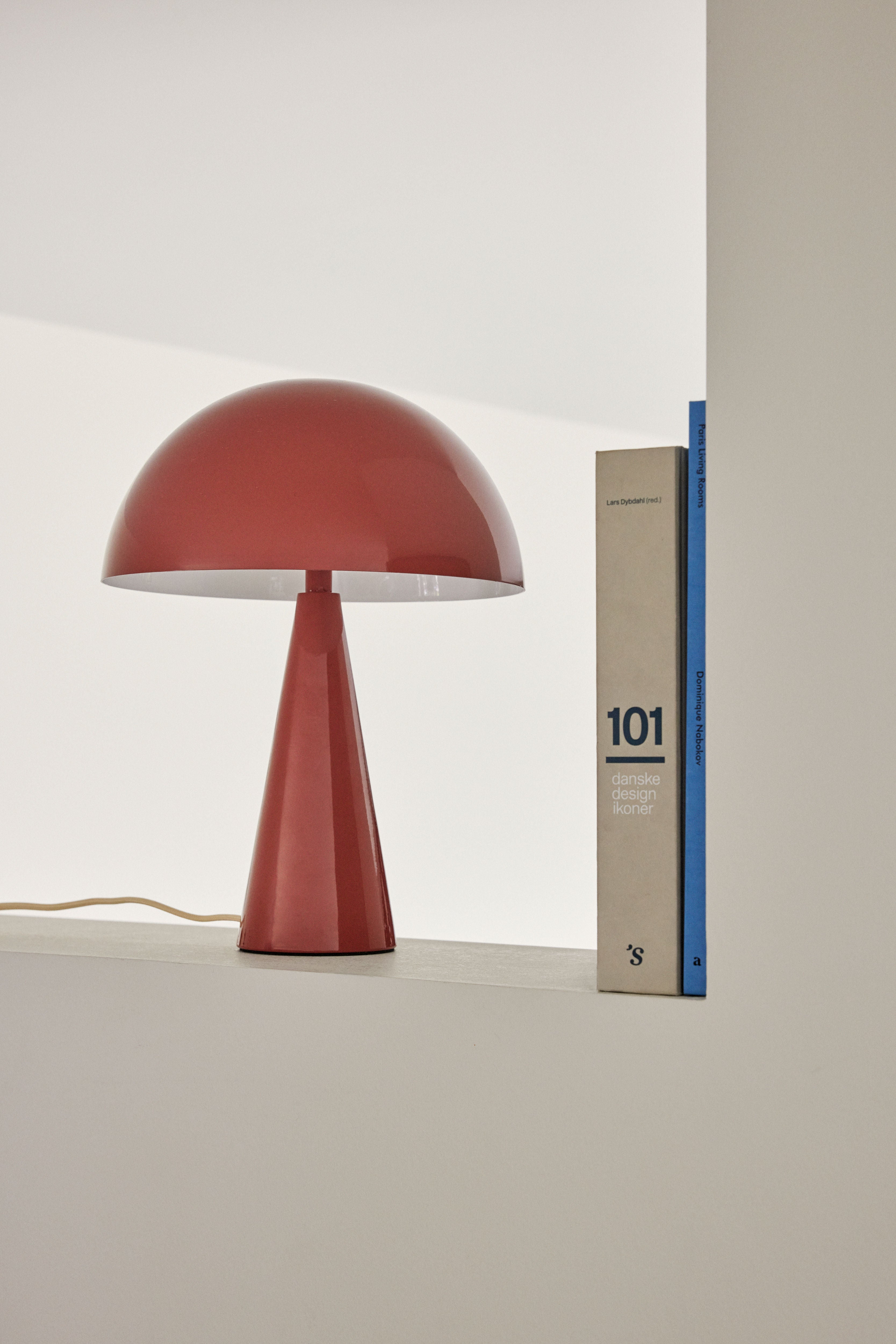 Hübsch Mush Table Lamp Mini Red