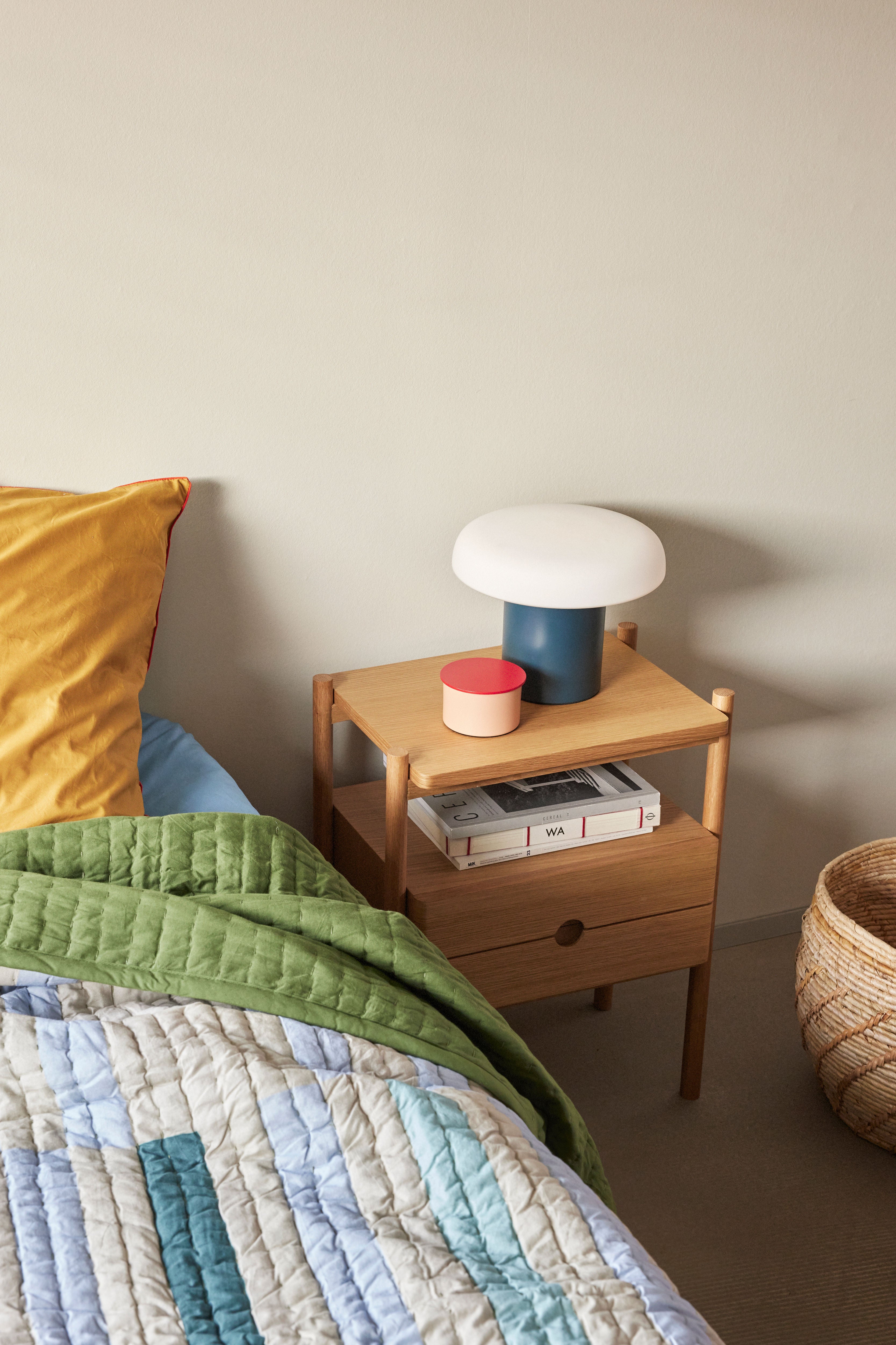 Table lamp "Ateliers" dark blue/white glass iron