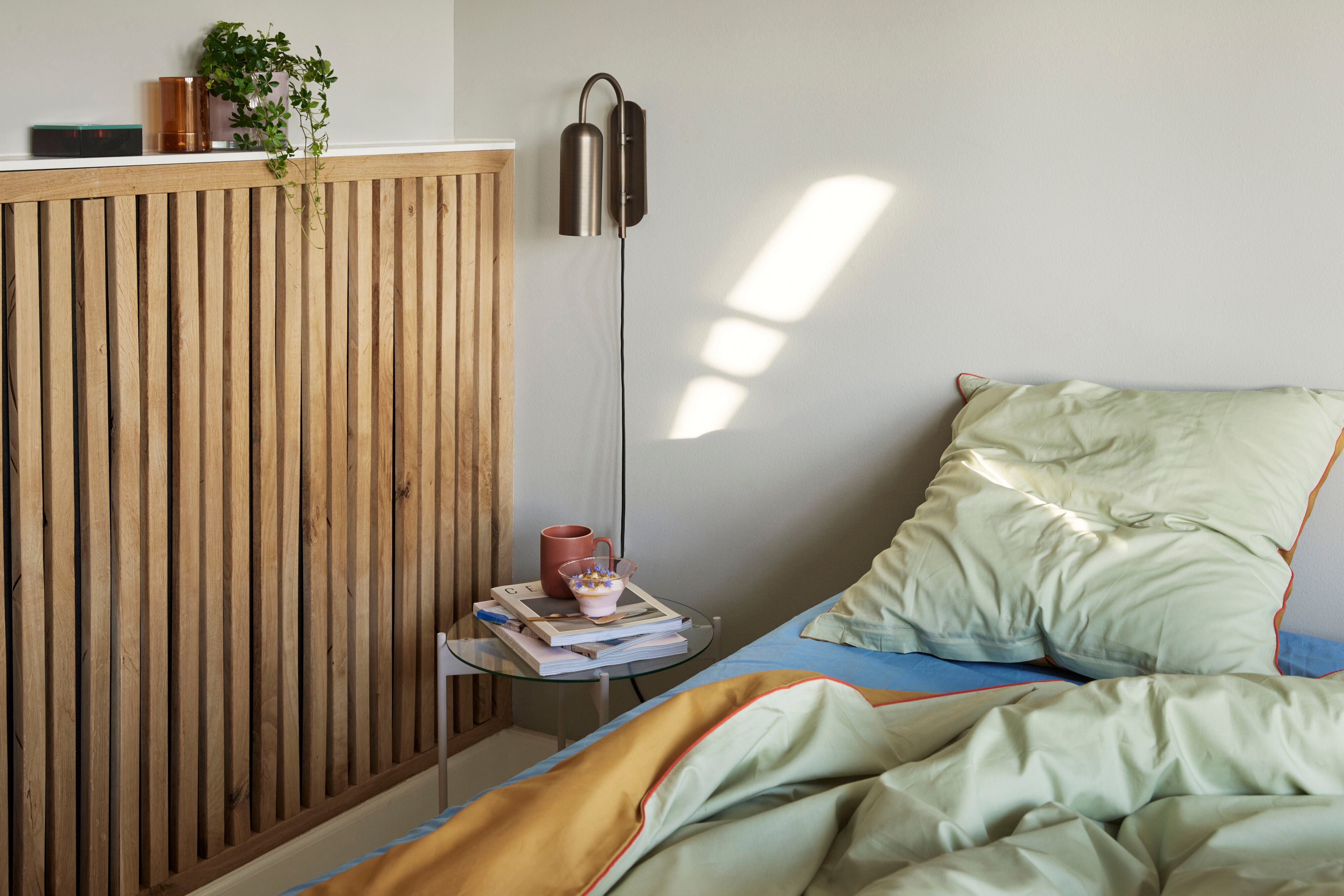 Zenith Wandleuchte Brüniertes Messing - Stilvoll und Vielseitig