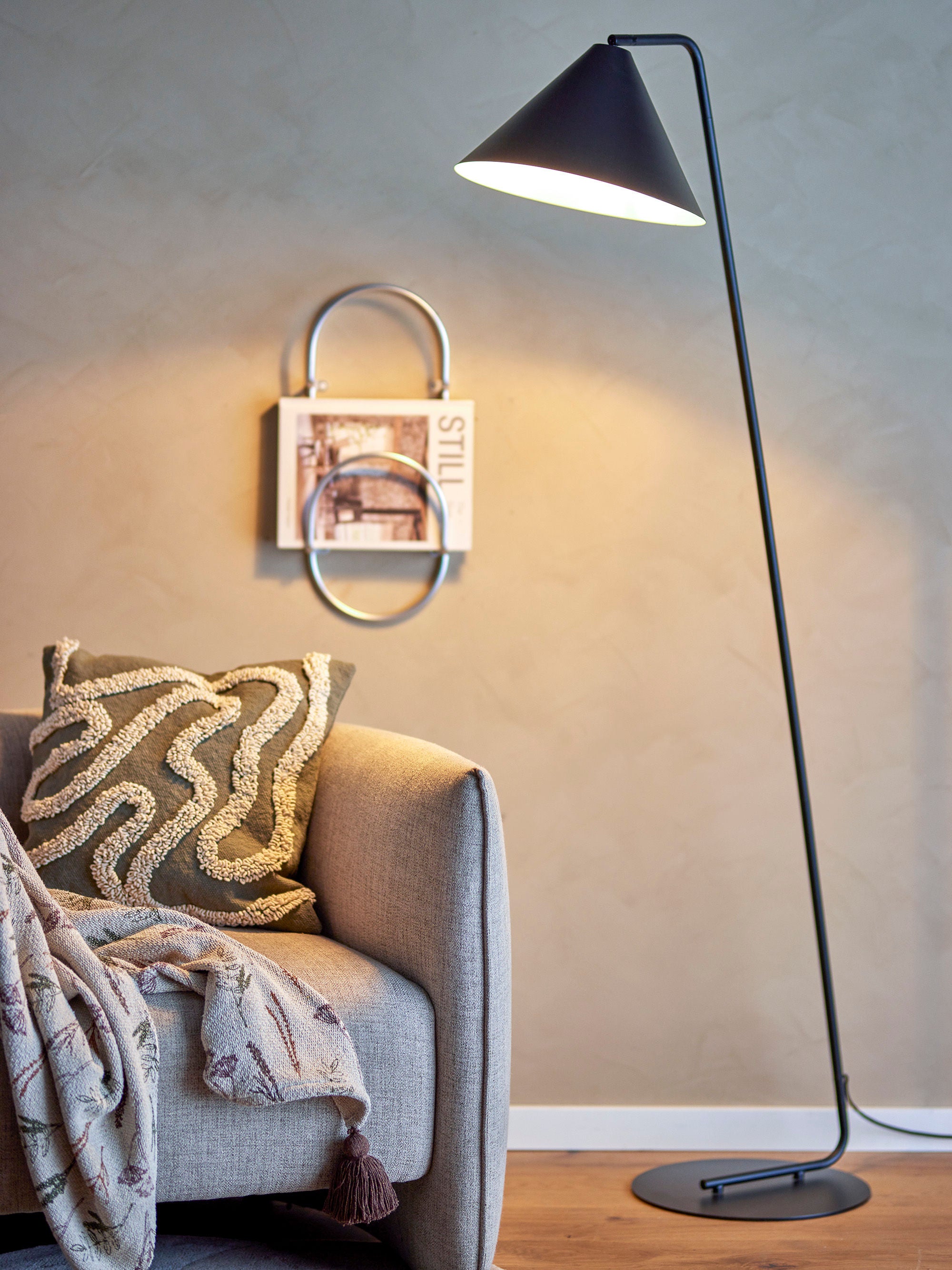 Floor lamp "Latisha" black metal