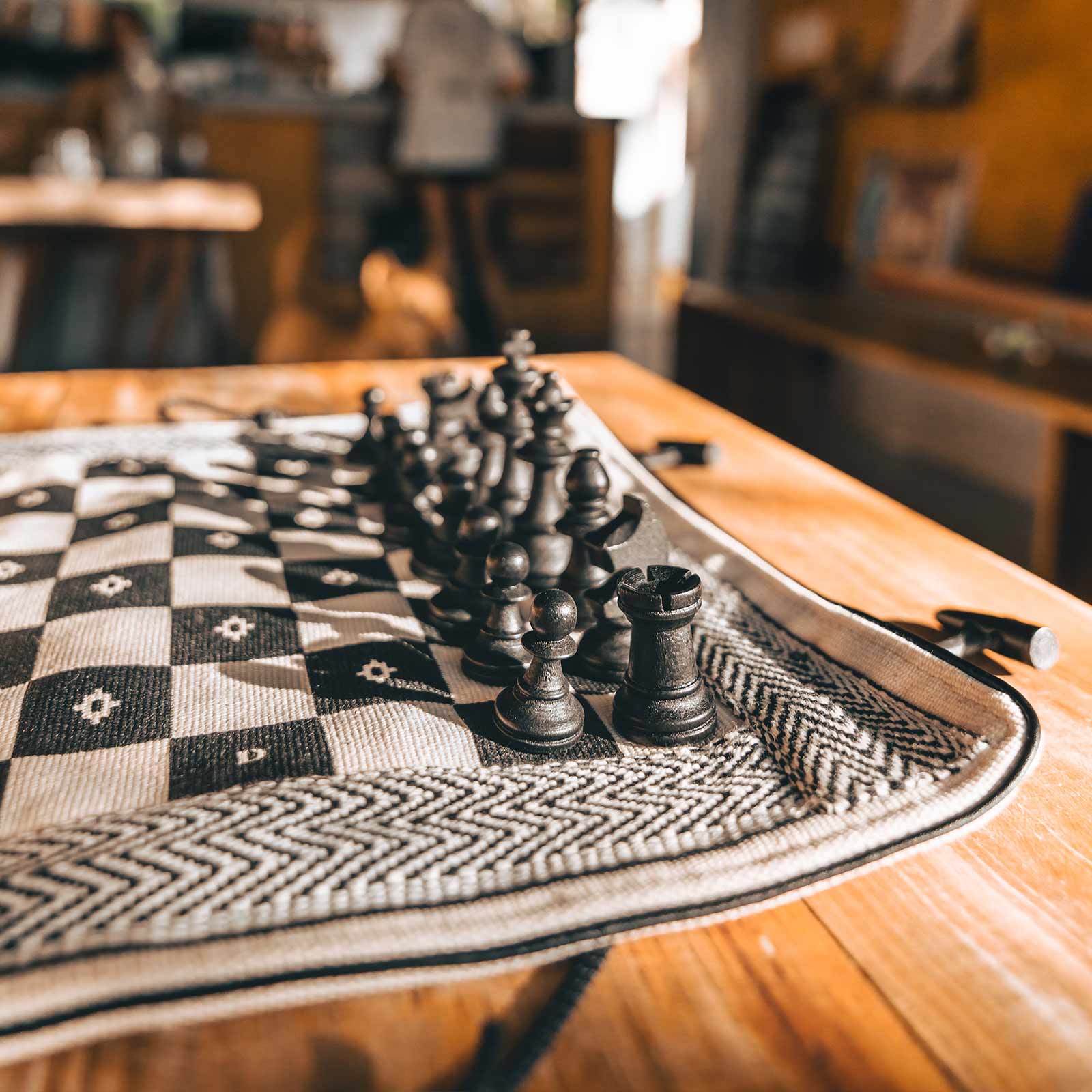 Schachspiel "ChezzMatazz" Ocker Cyan