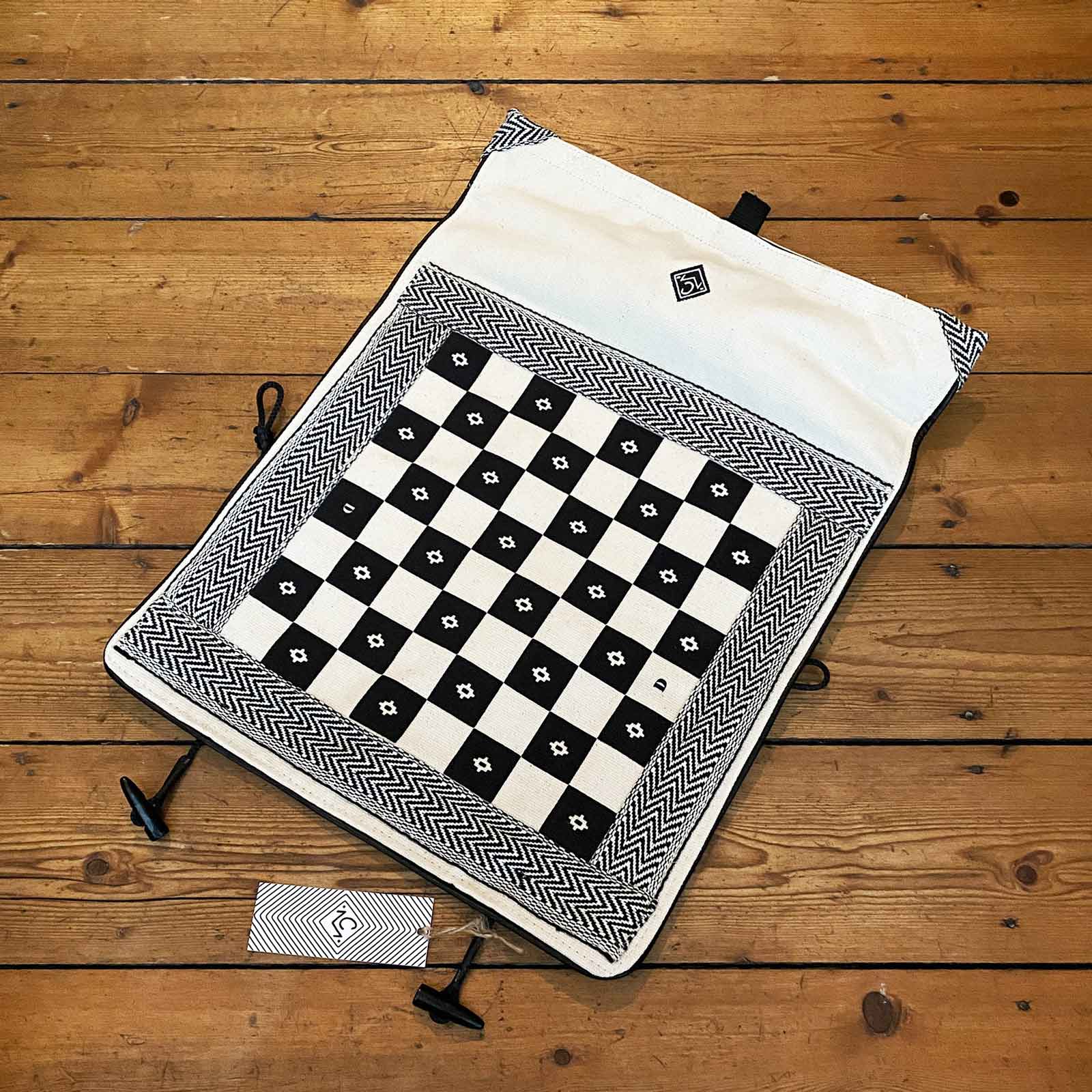 Schachspiel "ChezzMatazz" Ocker Cyan