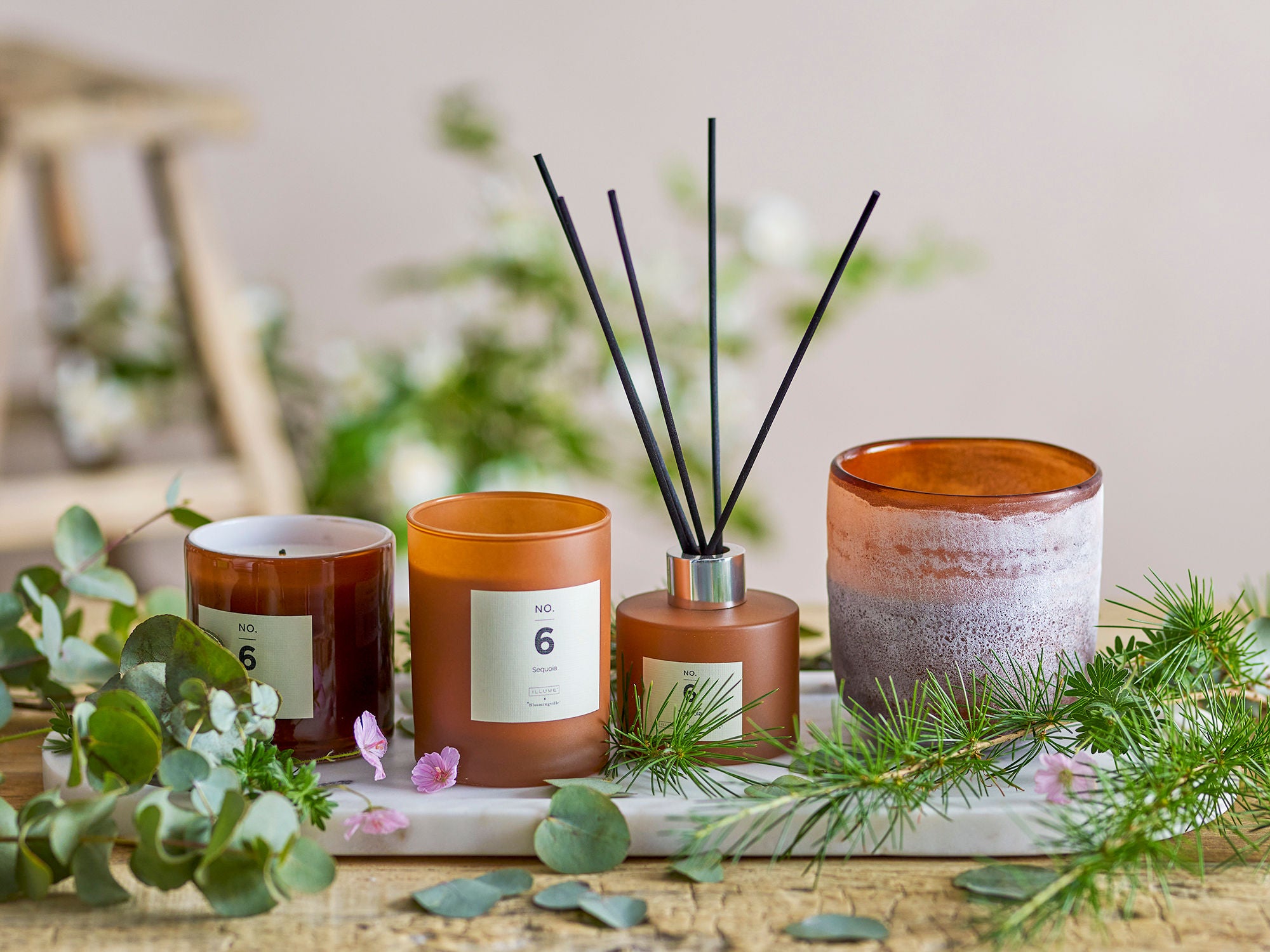 Duftkerze NO. 6 "Sequoia" Braun Natürliches Wachs