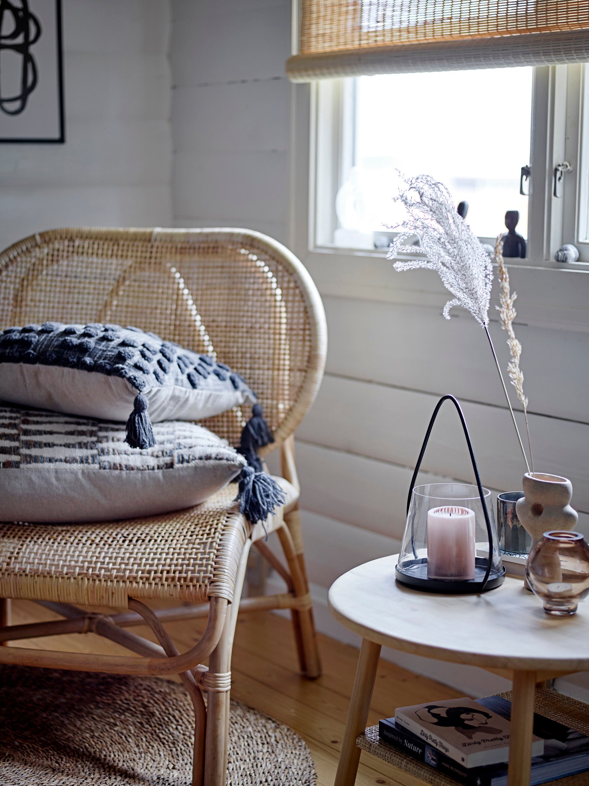 Lounge chair "Roses" natural rattan