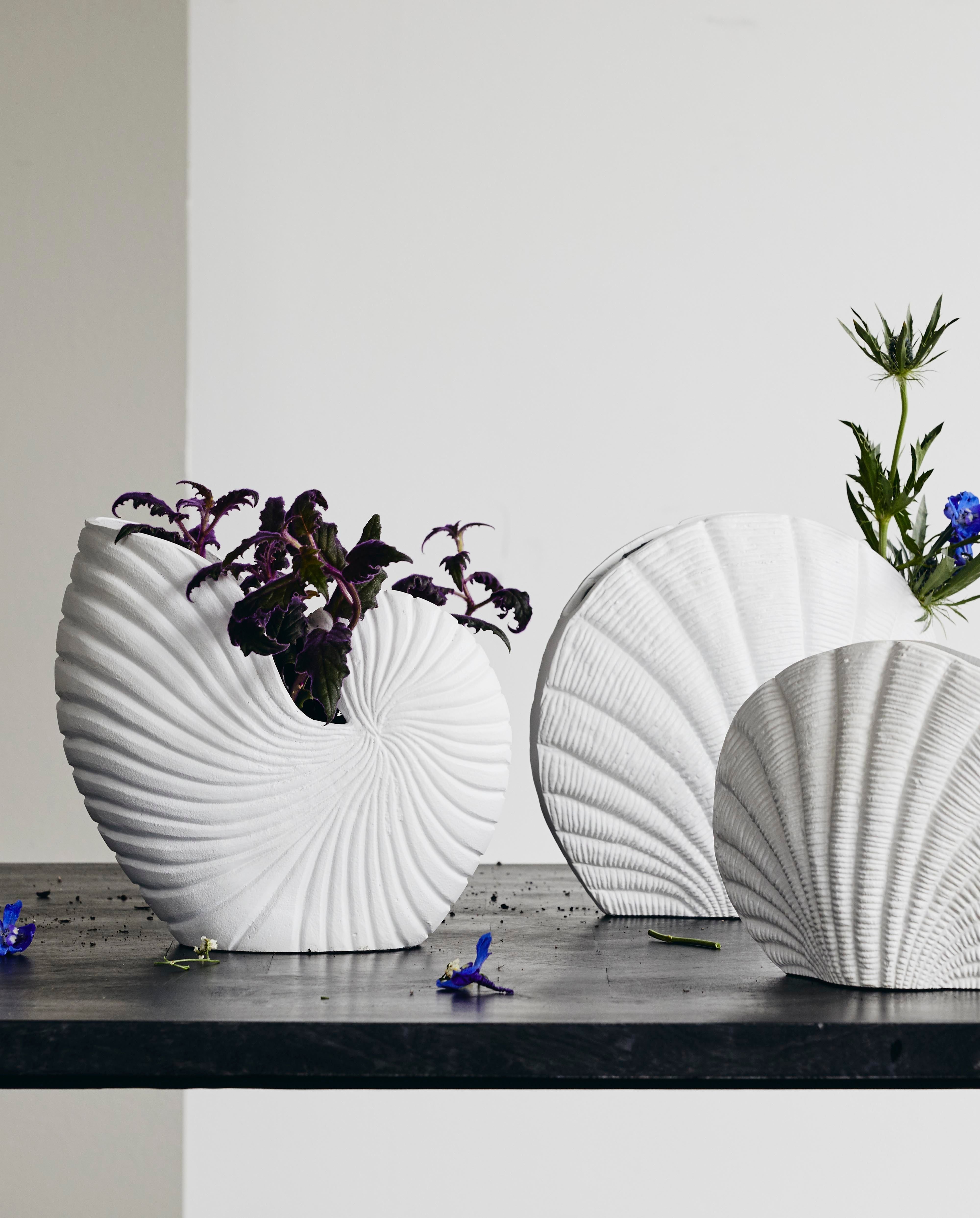 Blumentopf "RAKITU" Weiß