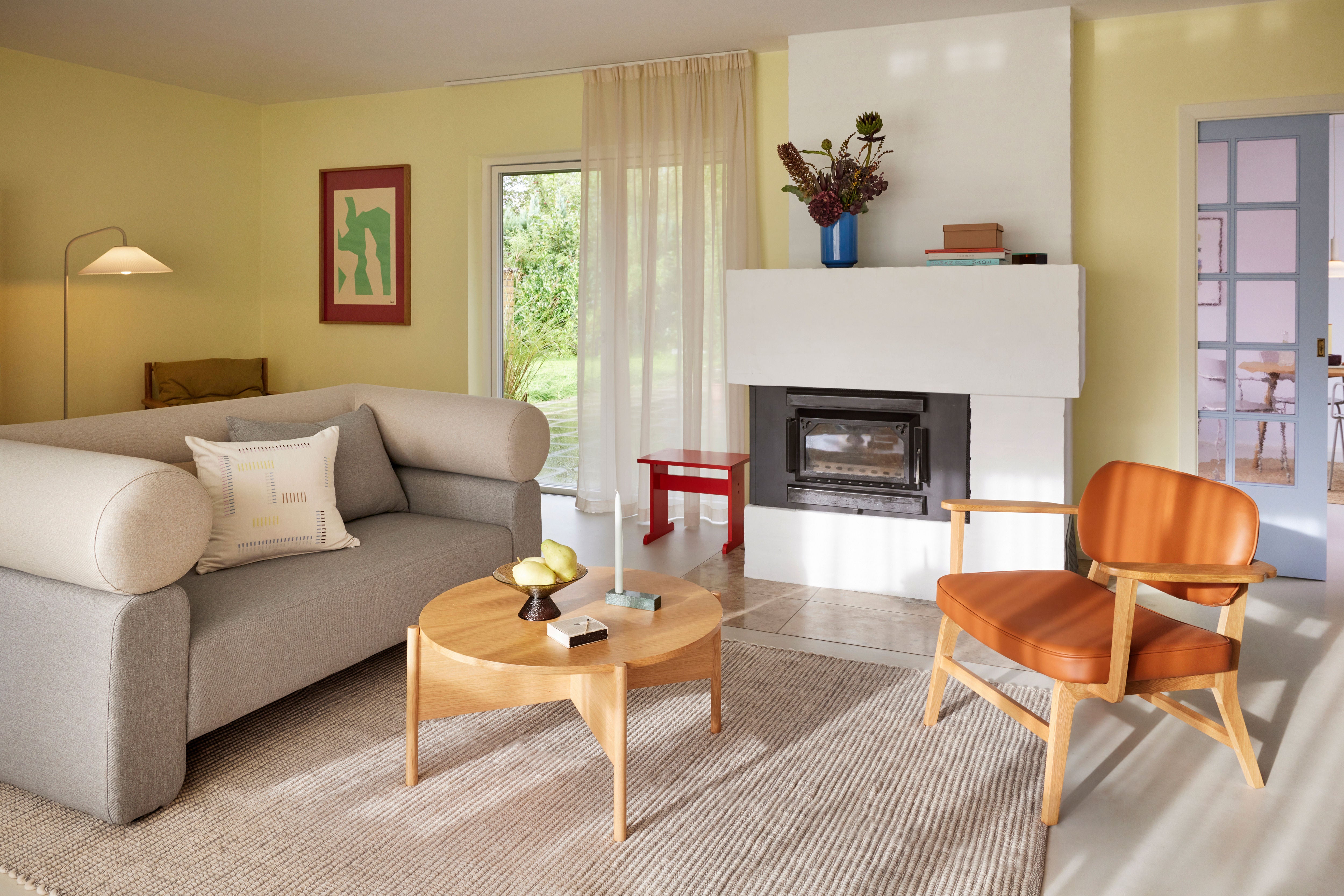 Lounge chair "Haze" brown natural