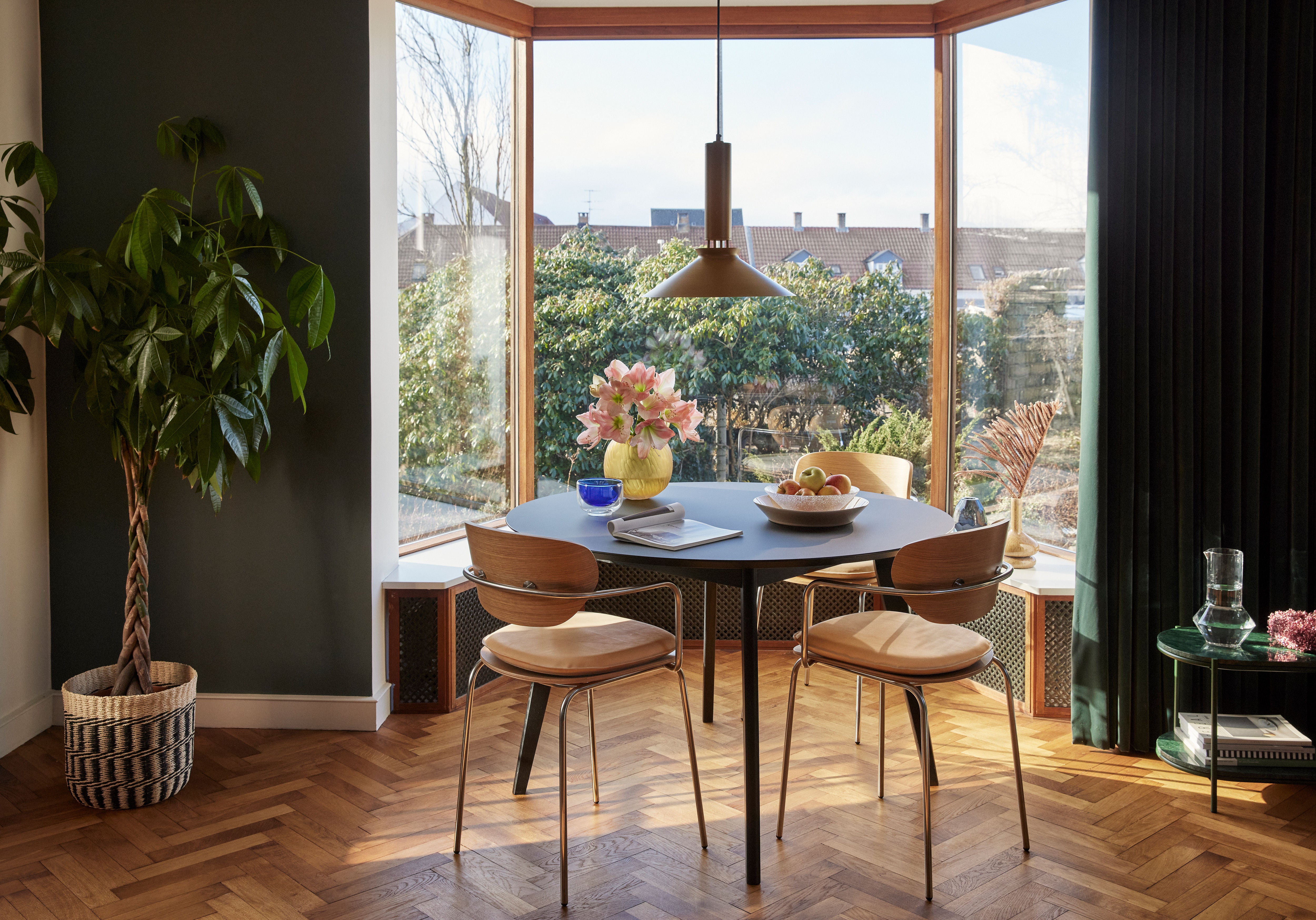 Side table "Nusa" dark green