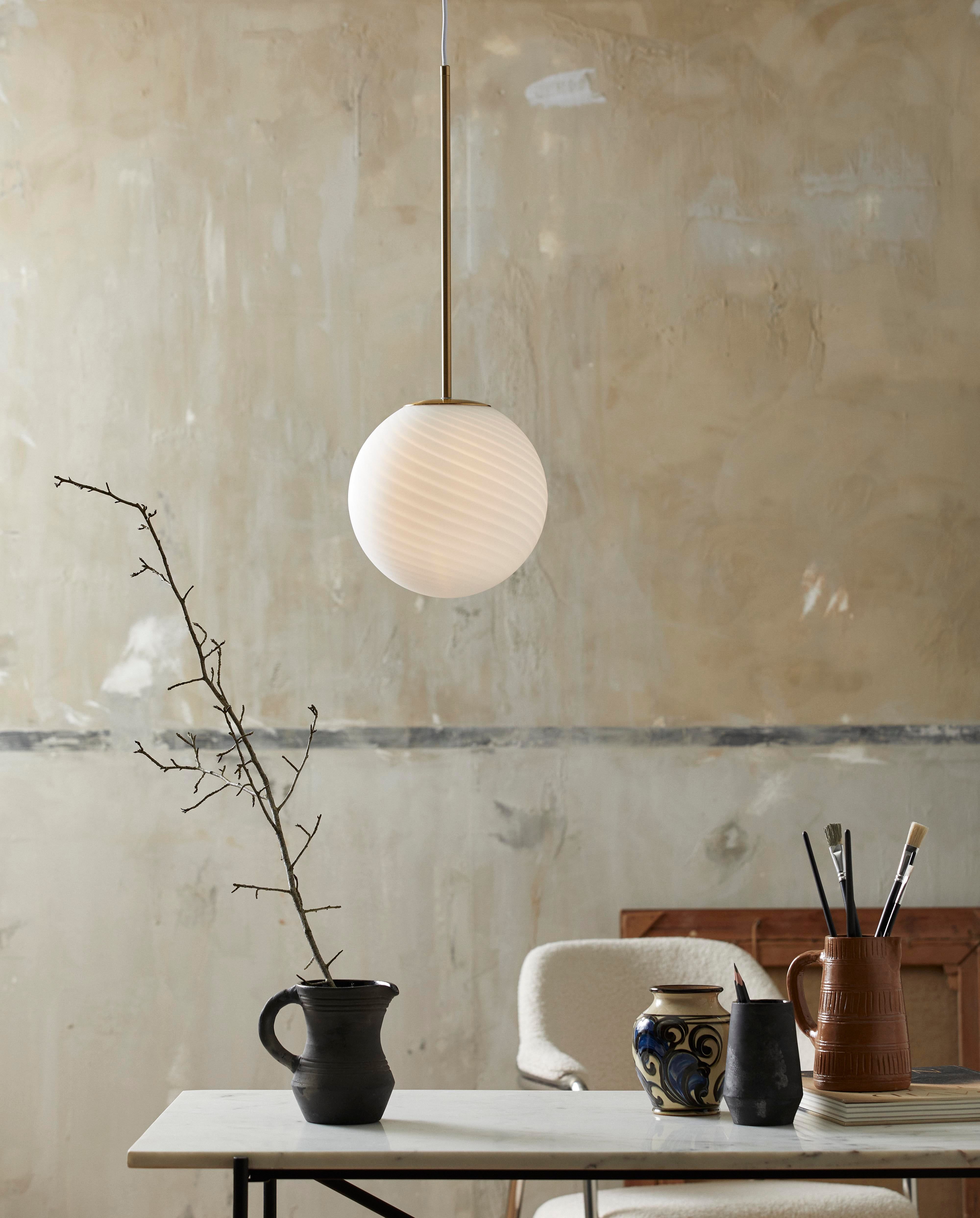 Krug Base "JUNIPER" mit Griff terracotta Schwarz