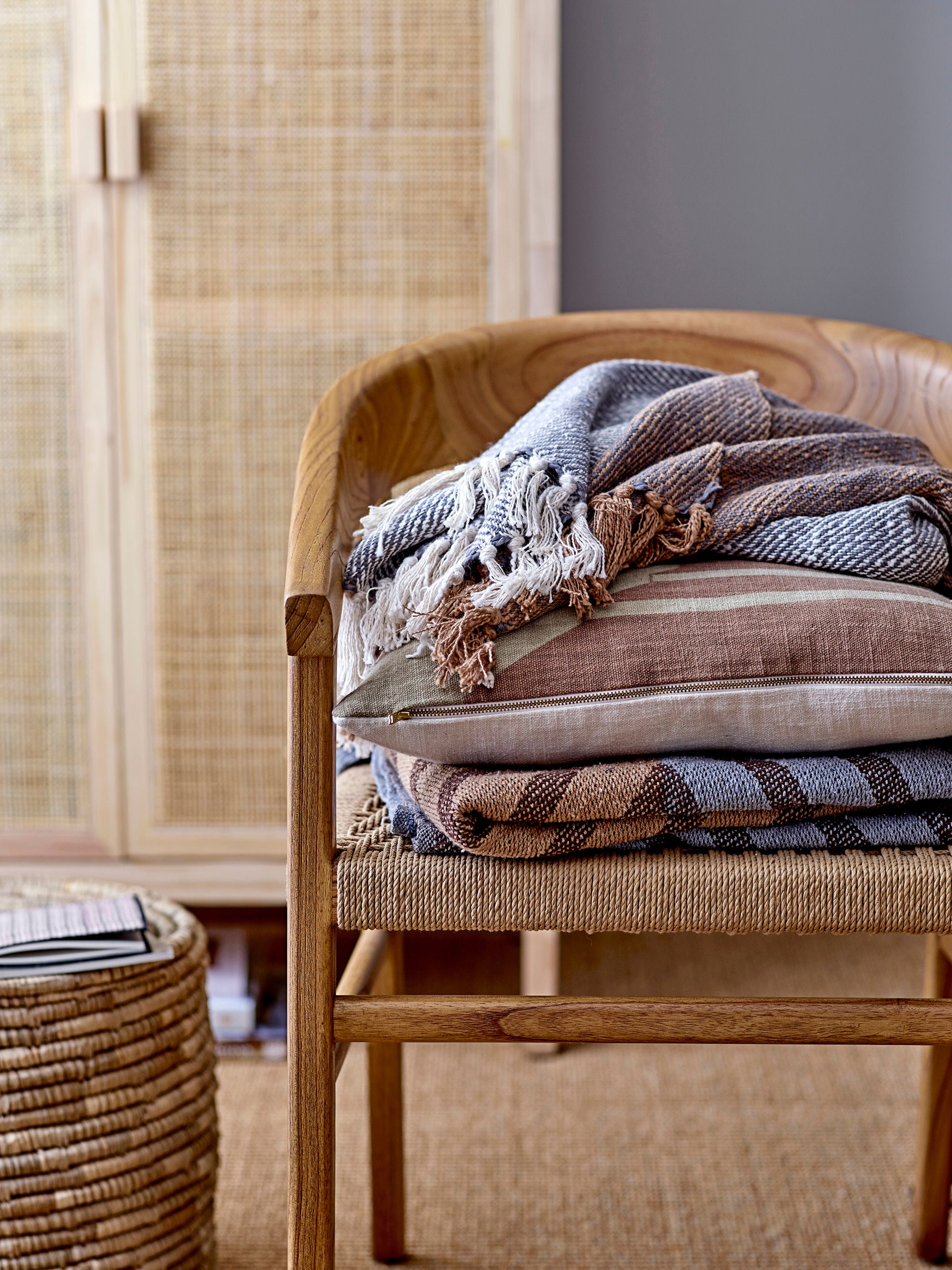 Pillow "Eta" natural cotton