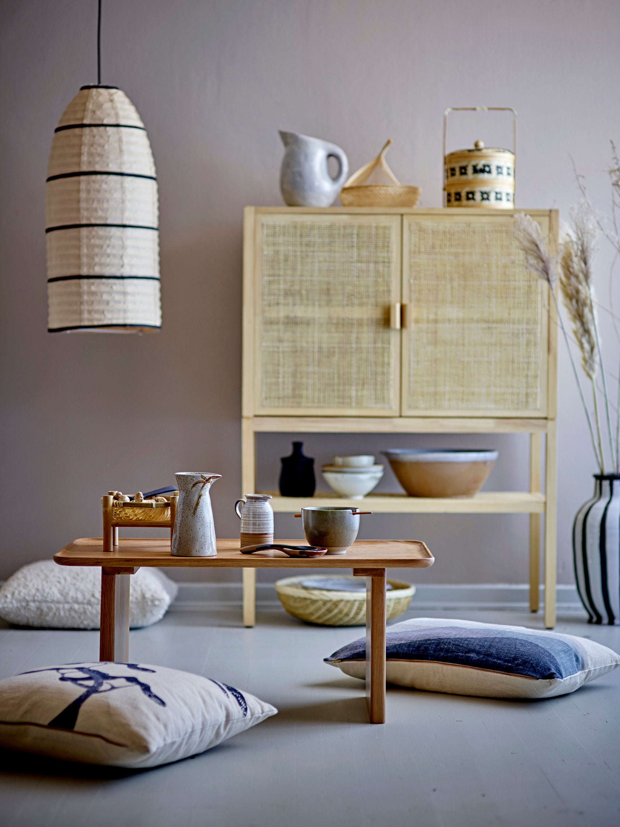 Hanging lamp "Larrin" natural paper