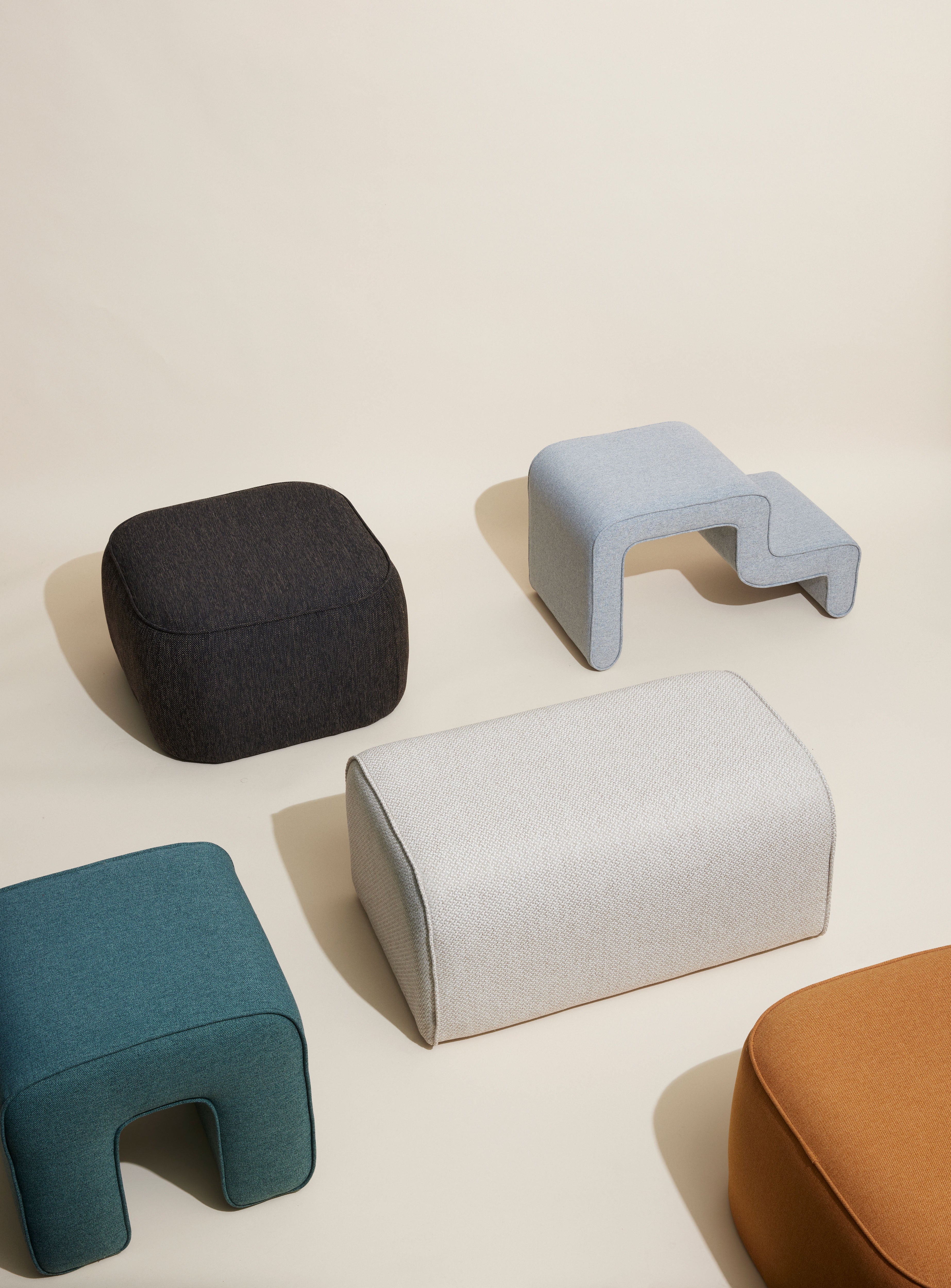 Pouf "Wave" Grau