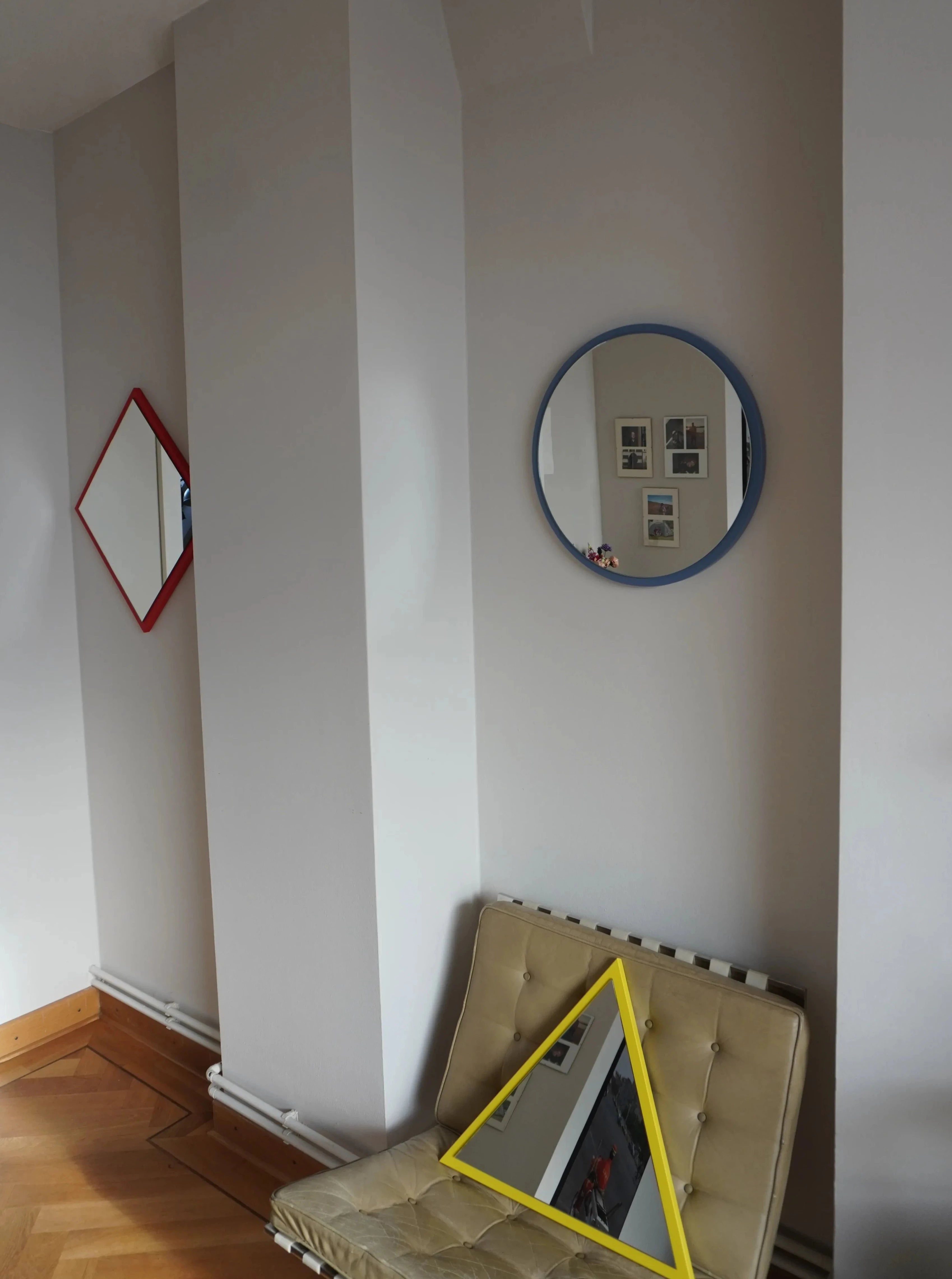 Mirror "The basic mirror" Round Blue